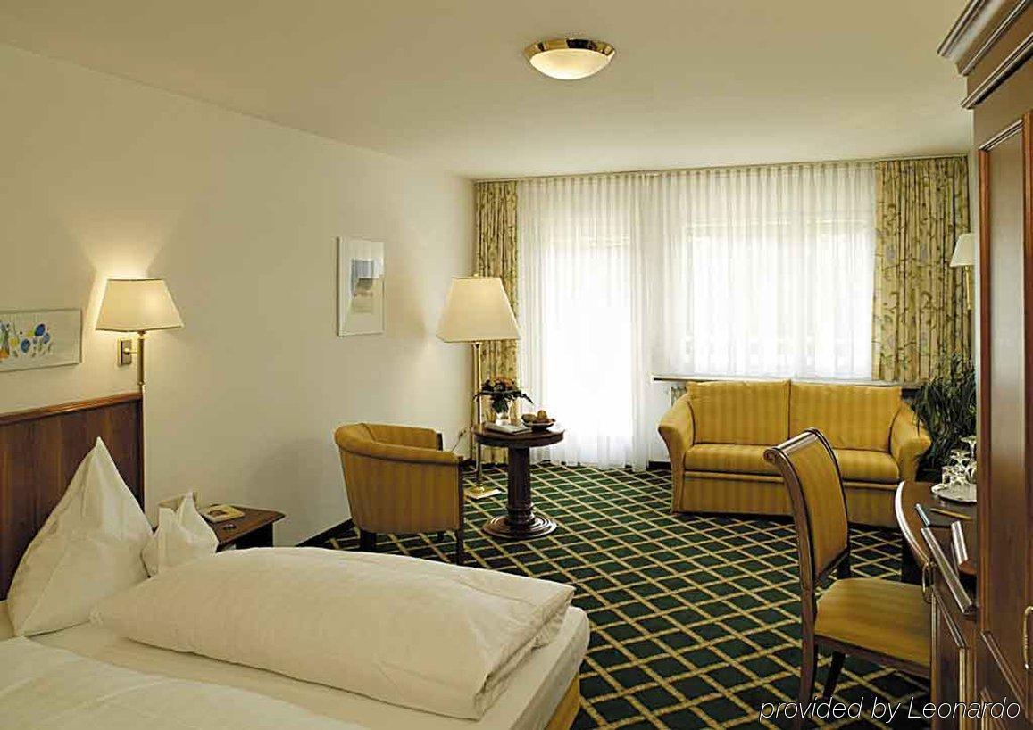 祖姆格尔登欧森林酒店 史塔卡赫 客房 照片